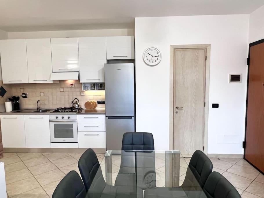 Comfyspot Apartment Rosia Exterior photo
