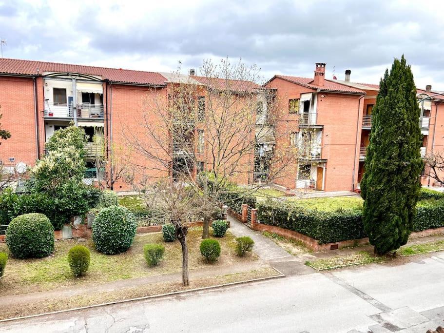 Comfyspot Apartment Rosia Exterior photo